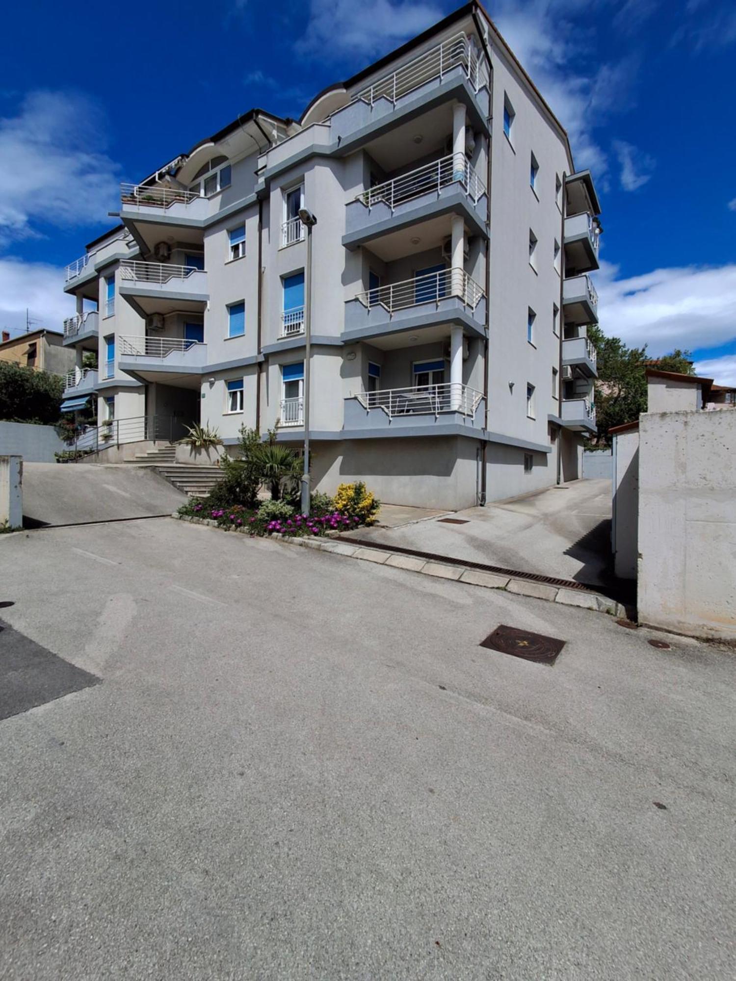 Benedetta Apartment Пула Екстериор снимка