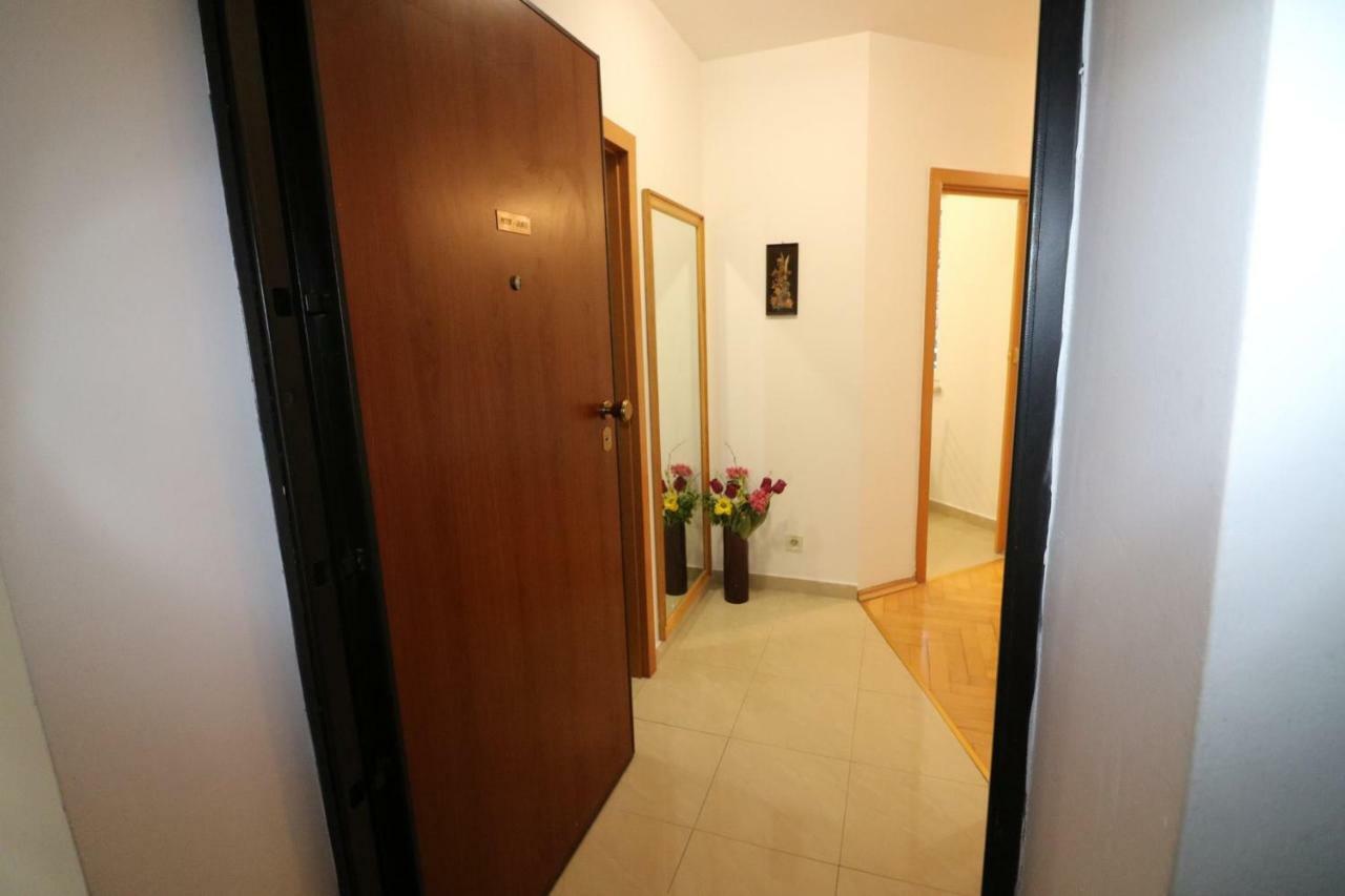 Benedetta Apartment Пула Екстериор снимка