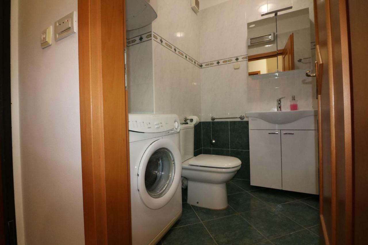 Benedetta Apartment Пула Екстериор снимка