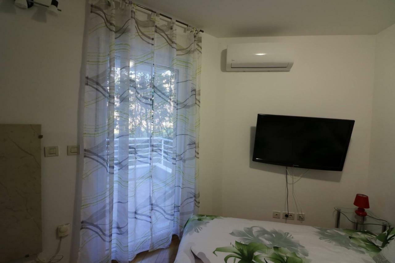 Benedetta Apartment Пула Екстериор снимка