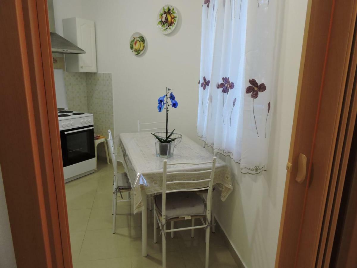 Benedetta Apartment Пула Екстериор снимка